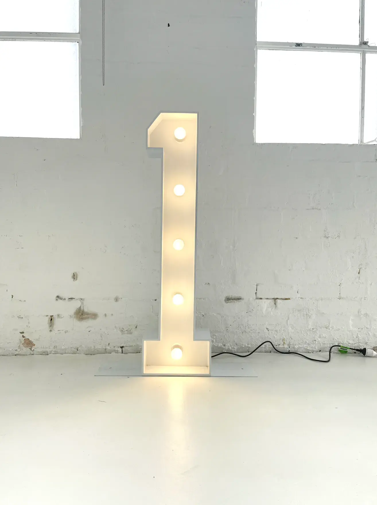 Giant Light Up Number 1 - Welcome